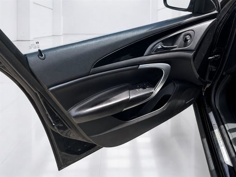 Used 2013 Buick Regal Premium FWD image 33