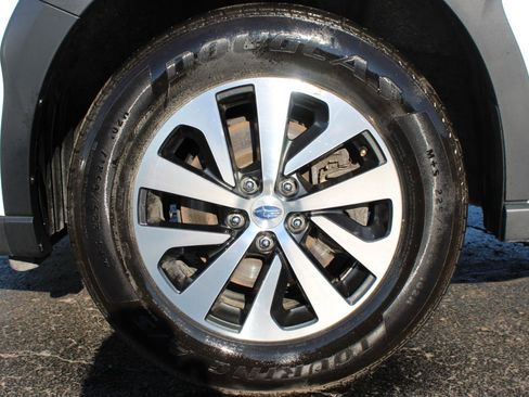 Used 2024 Subaru Outback Premium image 46