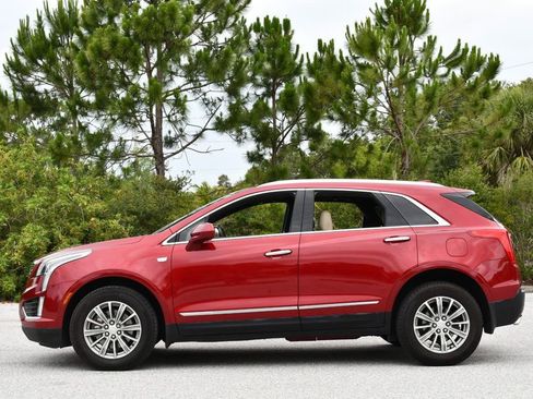 Used 2019 Cadillac XT5 Luxury FWD image 3