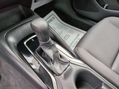 Used 2024 Toyota Corolla LE FWD image 19