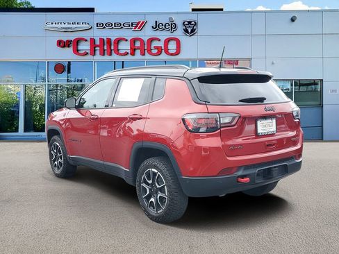 Certified 2025 Jeep Compass Trailhawk w/ Trailhawk Elite Group AWD/4WD image 3