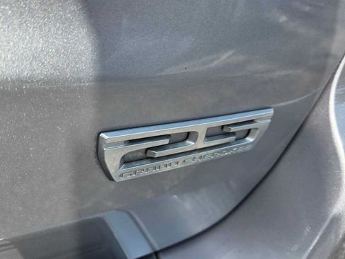 Used 2018 Jeep Grand Cherokee Limited RWD image 16