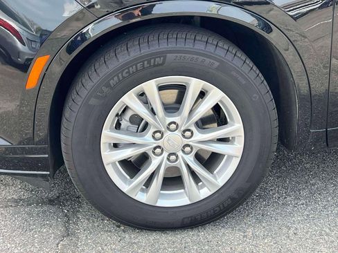 Used 2024 Cadillac XT6 Luxury image 10