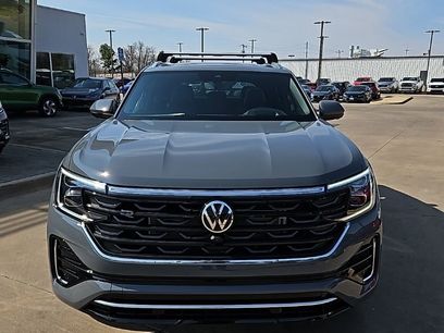 New 2026 Volkswagen Atlas Cross Sport SEL Premium R-Line