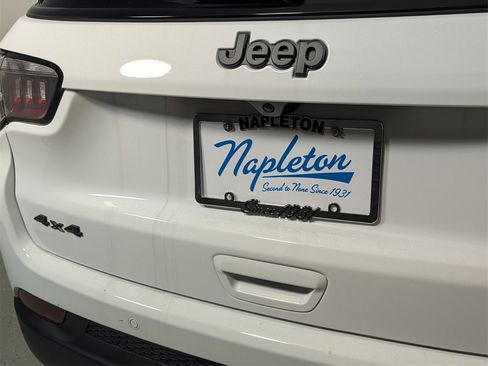 New 2026 Jeep Compass Limited w/ Sun, Sound & Navigation Group image 8