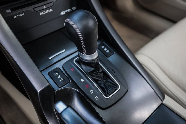 Used 2013 Acura TSX w/ Technology Package FWD image 39