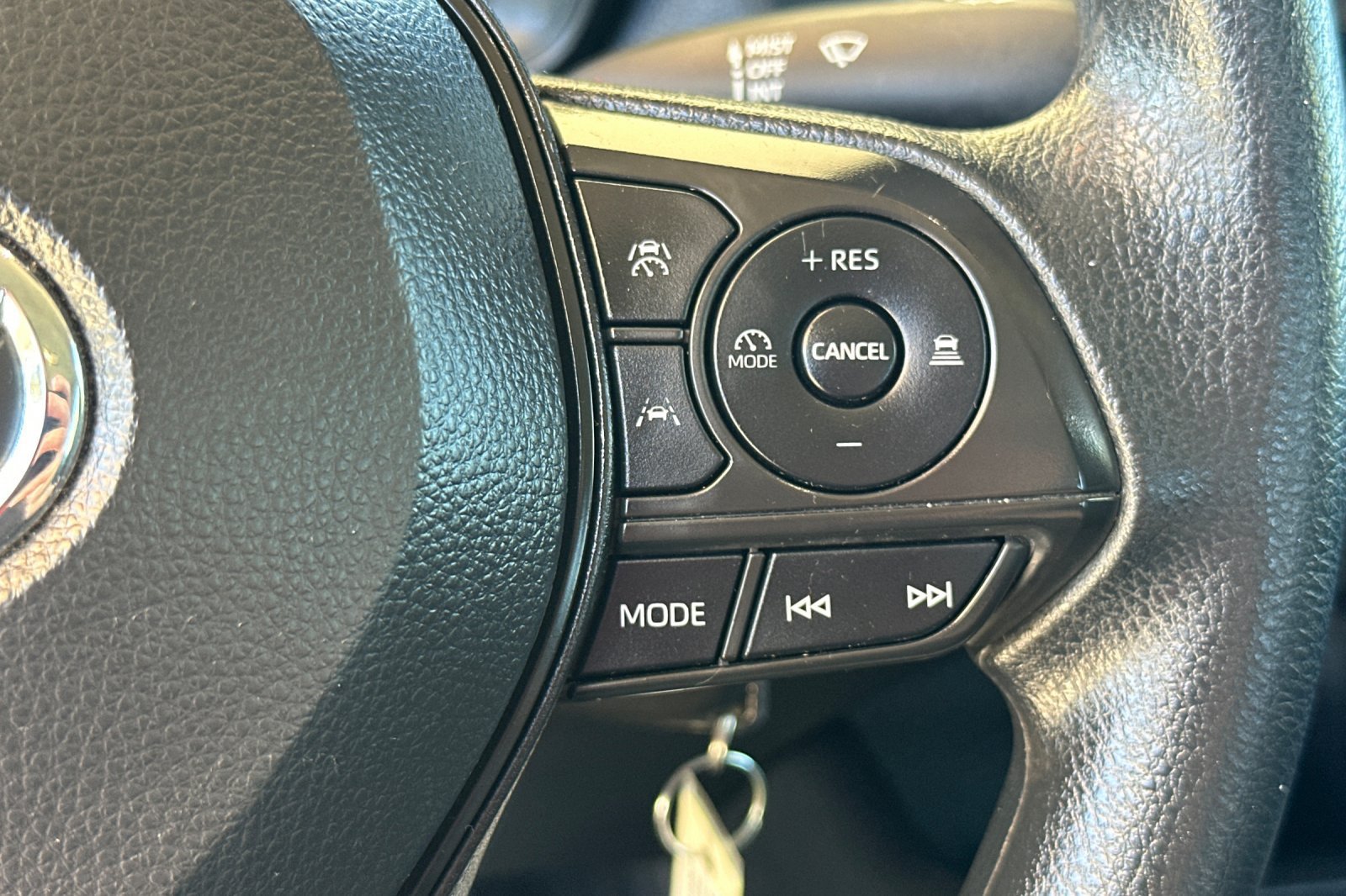 Used 2024 Toyota Corolla LE FWD image 36