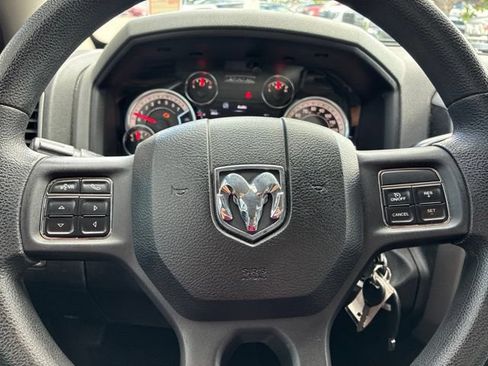 Used 2013 RAM 1500 Express AWD/4WD image 31