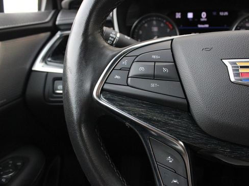 Used 2023 Cadillac XT5 Premium Luxury w/ Technology Package AWD/4WD image 13