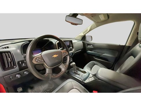 Used 2019 Chevrolet Colorado Z71 image 11