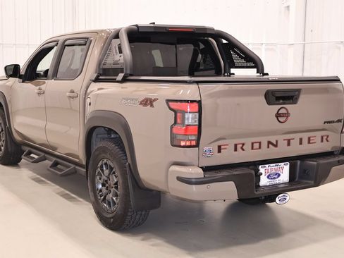 Used 2023 Nissan Frontier PRO-4X w/ Pro-4X Premium Package AWD/4WD image 8