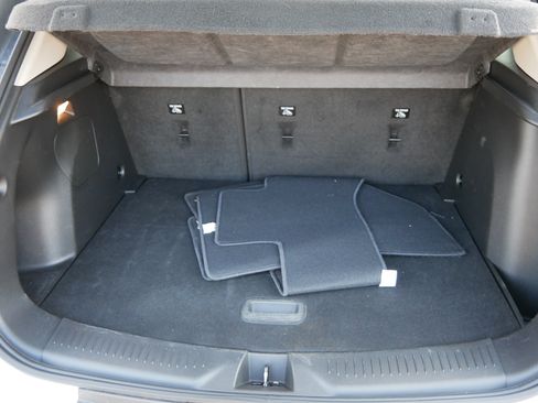 Used 2023 Buick Encore GX Preferred w/ Cold Weather Comfort Package FWD image 18