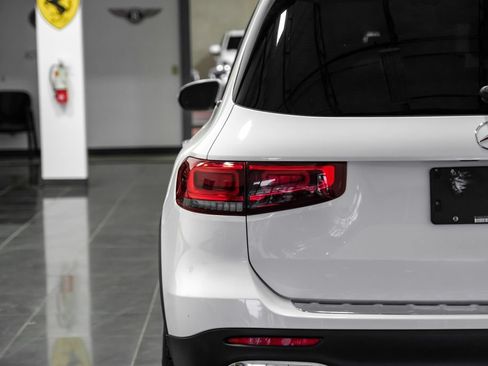 Used 2021 Mercedes-Benz GLB 250 w/ Premium Package image 52