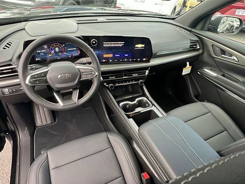 New 2026 Chevrolet Traverse LT image 19