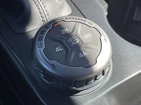 New 2026 Ford Bronco Big Bend w/ Black Diamond Package AWD/4WD image 10