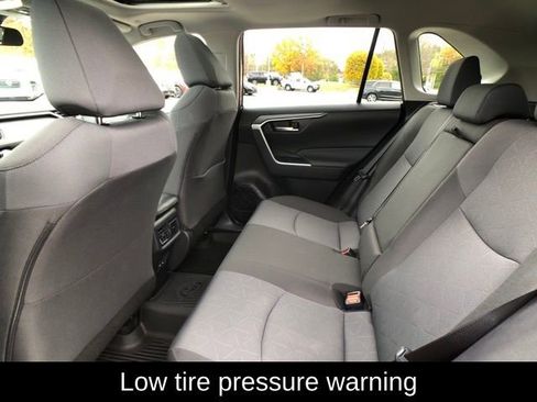 Used 2025 Toyota RAV4 XLE image 22