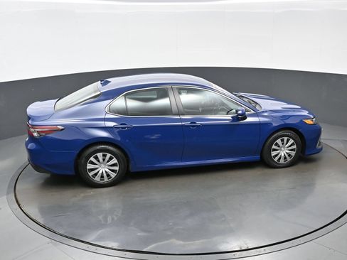 Used 2023 Toyota Camry LE FWD image 42
