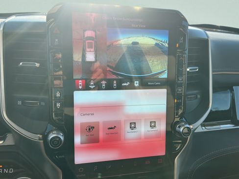 Certified 2025 RAM 1500 Tungsten AWD/4WD image 10