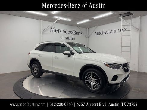 Used 2026 Mercedes-Benz GLC 300 image 1