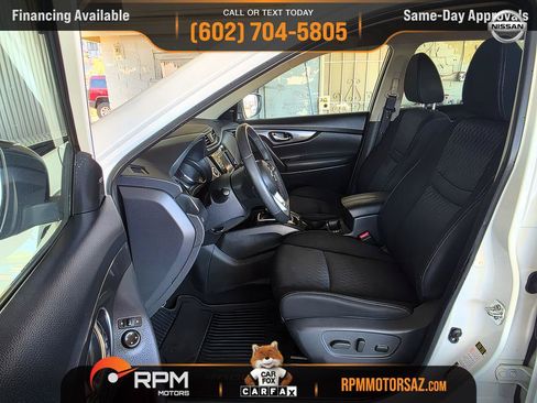 Used 2019 Nissan Rogue SV FWD image 9