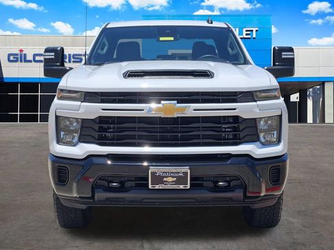 Used 2025 Chevrolet Silverado 2500 Custom w/ Custom Value Package AWD/4WD image 7