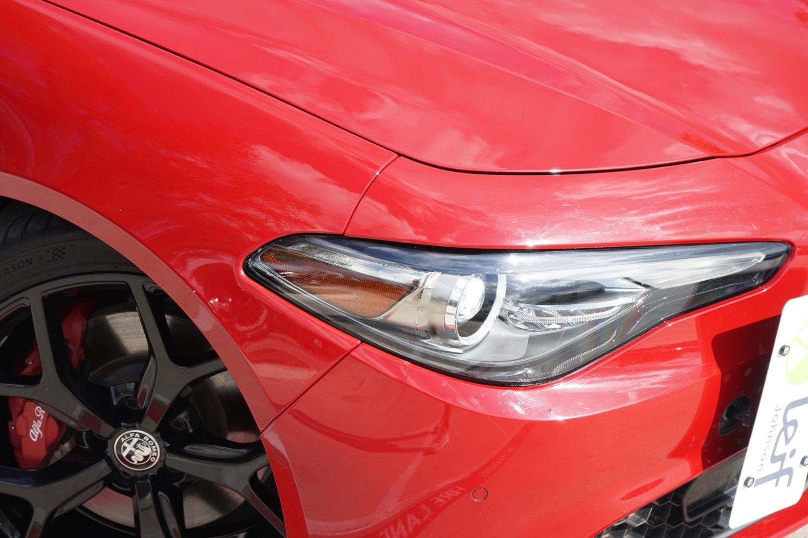 Used 2020 Alfa Romeo Giulia w/ Nero Edizione RWD image 3