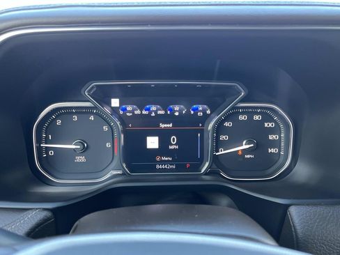 Used 2021 GMC Yukon Denali image 39