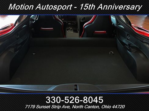Used 2017 Chevrolet Corvette Stingray Coupe w/ 1LT RWD image 11