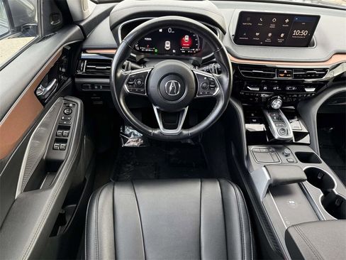 Used 2022 Acura MDX FWD image 16