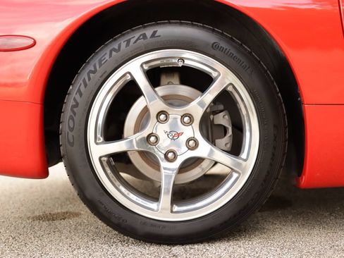 Used 2003 Chevrolet Corvette Convertible w/ Preferred Equipment Group1 RWD image 34