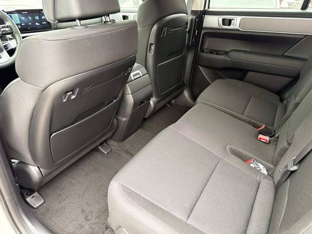New 2026 Hyundai Santa Fe SE FWD image 13