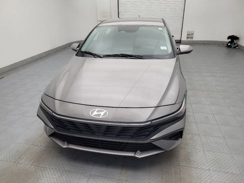 Used 2024 Hyundai Elantra SEL image 15