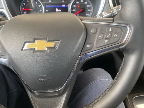 Used 2024 Chevrolet Equinox LT FWD image 53