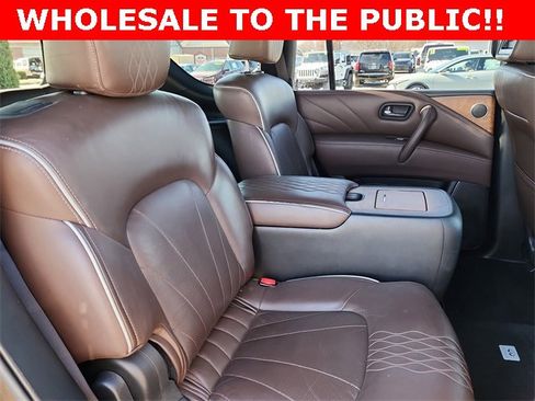 Used 2015 INFINITI QX80 Limited w/ Limited Package image 17