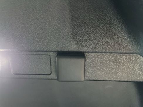 New 2026 Chevrolet Equinox LT image 46