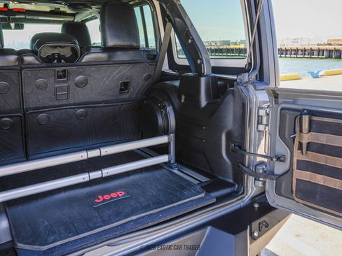 Used 2020 Jeep Wrangler Unlimited Rubicon AWD/4WD image 78