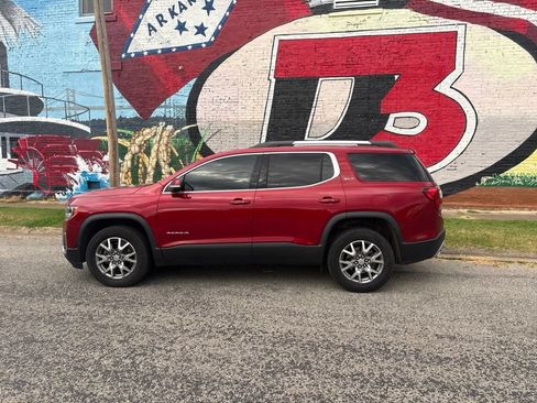 Used 2021 GMC Acadia SLT w/ LPO, Floor Liner Package FWD image 3