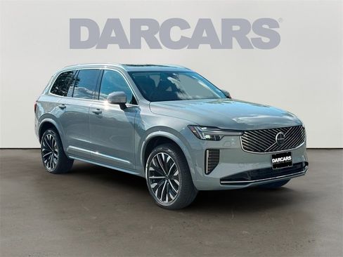 Certified 2026 Volvo XC90 B5 Plus AWD/4WD image 1