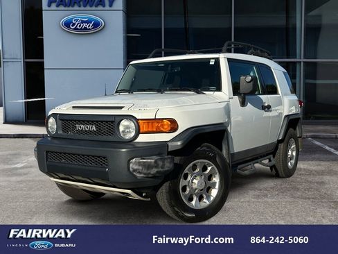 Used 2011 Toyota FJ Cruiser 4WD image 1