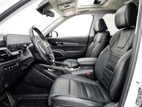 Used 2024 Kia Telluride SX Prestige AWD/4WD image 6