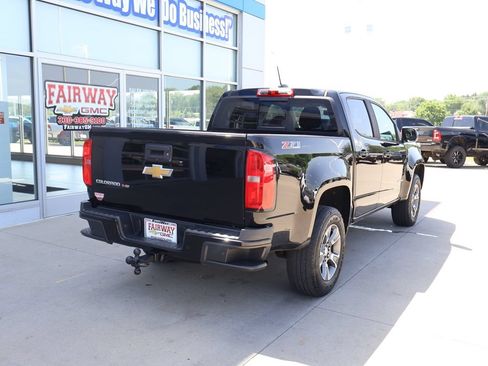 Used 2019 Chevrolet Colorado Z71 AWD/4WD image 3