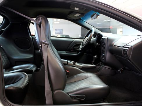 Used 2002 Chevrolet Camaro Z28 w/ Preferred Equipment Group 2 image 39