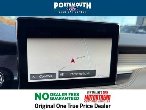 Used 2022 Lincoln Corsair AWD w/ Equipment Group 101A image 8