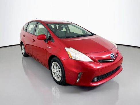 Used 2013 Toyota Prius V Three FWD image 3