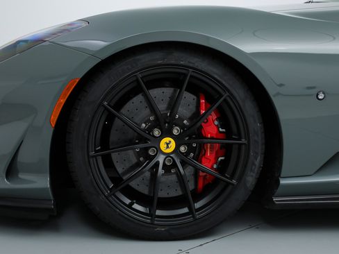 Certified 2022 Ferrari 812 GTS RWD image 44