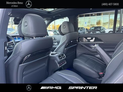 New 2026 Mercedes-Benz GLS 580 4MATIC image 19