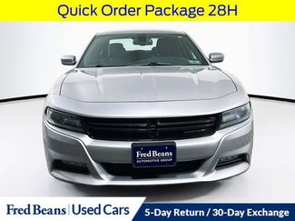Used 2016 Dodge Charger SXT video 2
