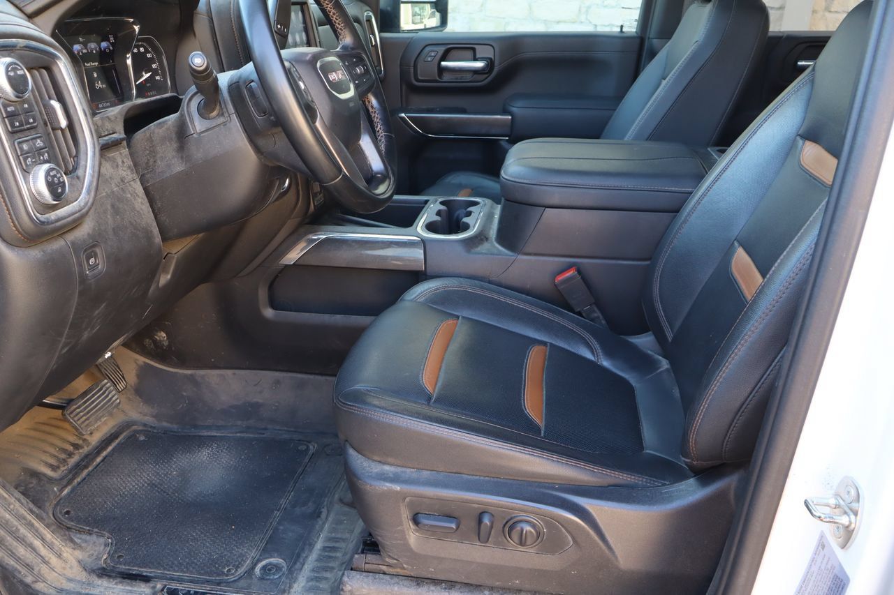 Used 2023 GMC Sierra 3500 AT4 w/ AT4 Premium Plus Package AWD/4WD image 16