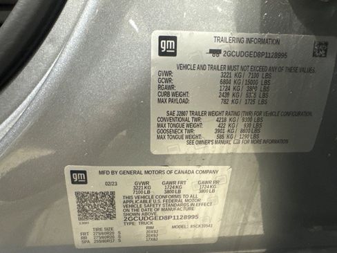 Used 2023 Chevrolet Silverado 1500 LTZ AWD/4WD image 3