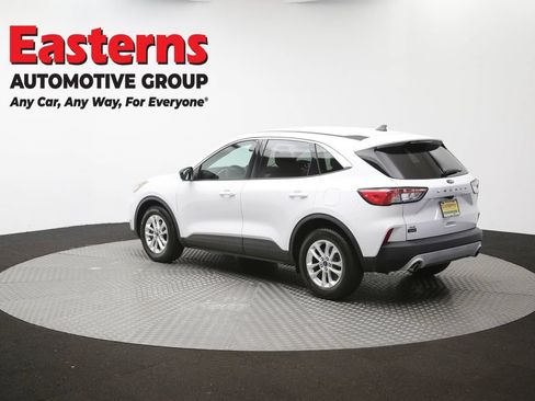 Used 2022 Ford Escape SE FWD image 63